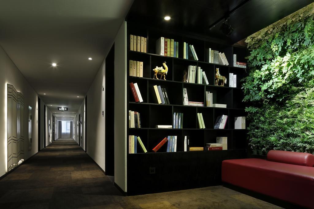 Готель Ease House Luoyang Лоян Екстер'єр фото